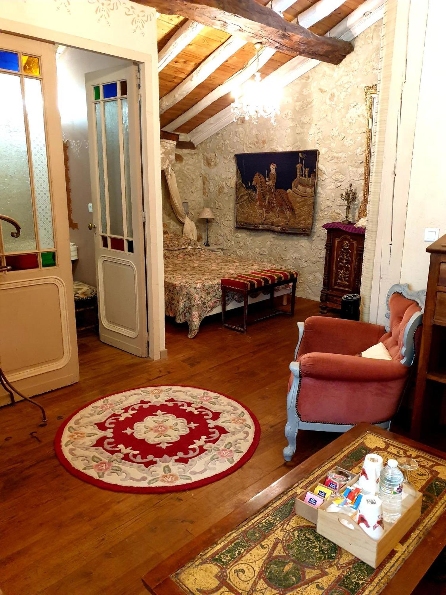 Bed and Breakfast La Ferme de Jeanne à Saint-Girons  Extérieur photo